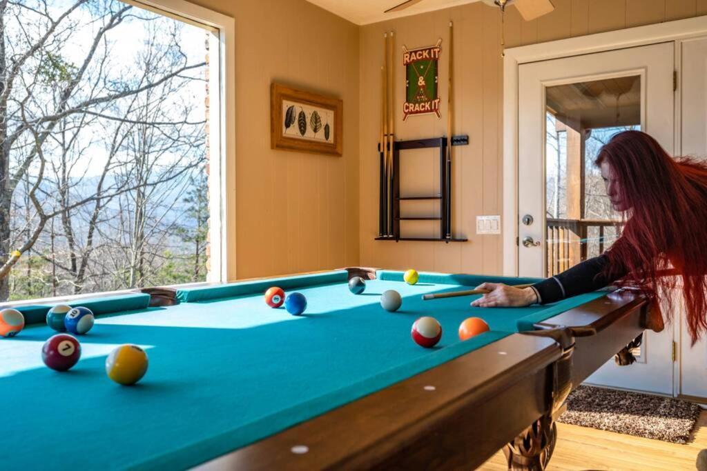 Happy Trails - Cobbly Nob Resort Home Gatlinburg Exterior photo